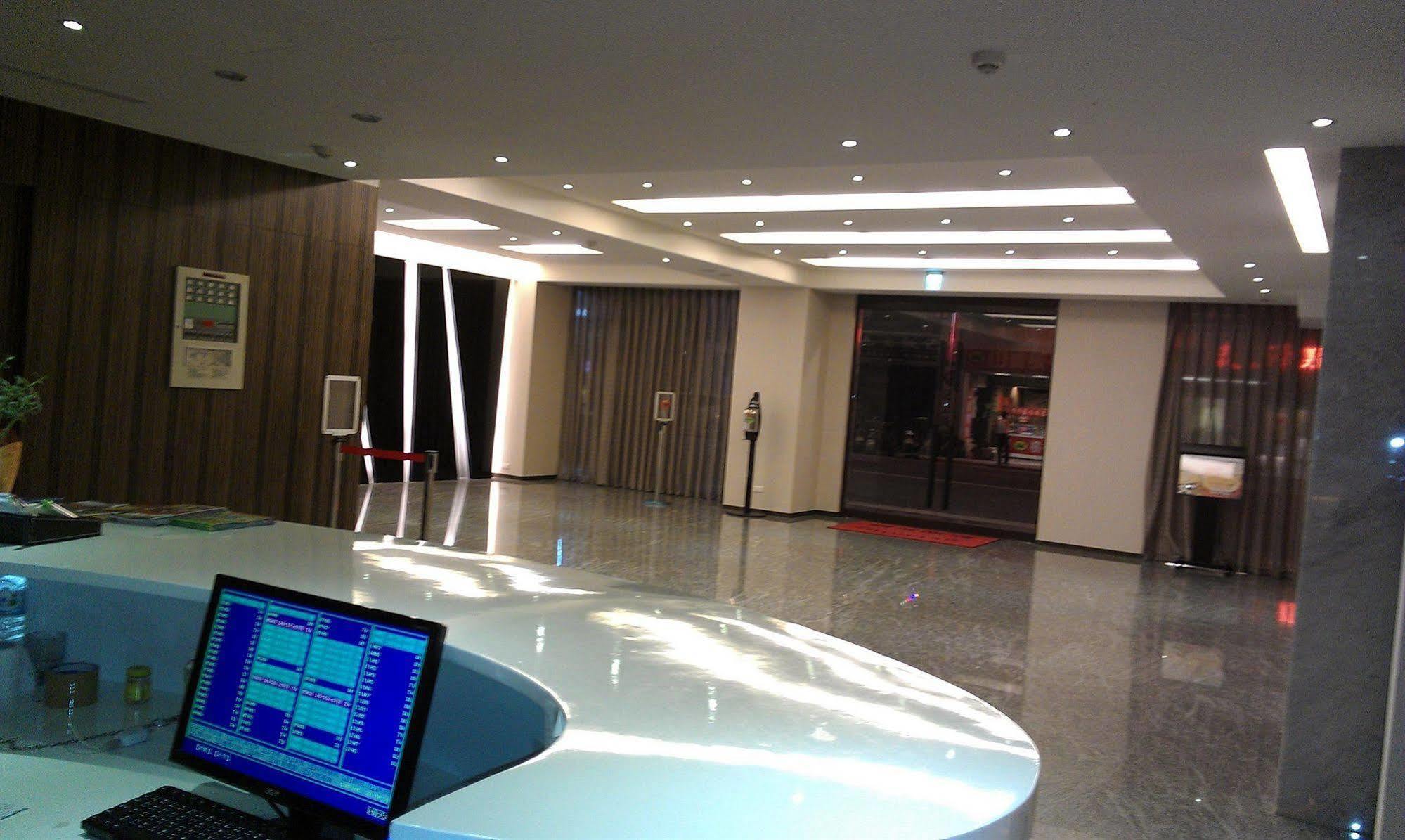 City Hotel Taipeh Exterior foto